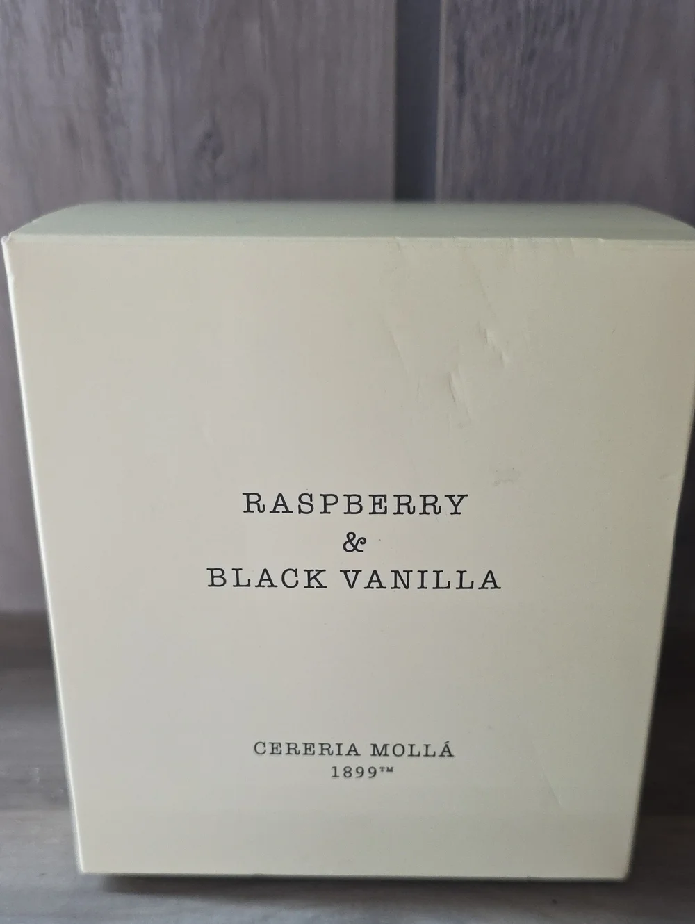 Cereria Molla Raspberry & Black Vanilla Scented 3 Wick Candle - Cream XL